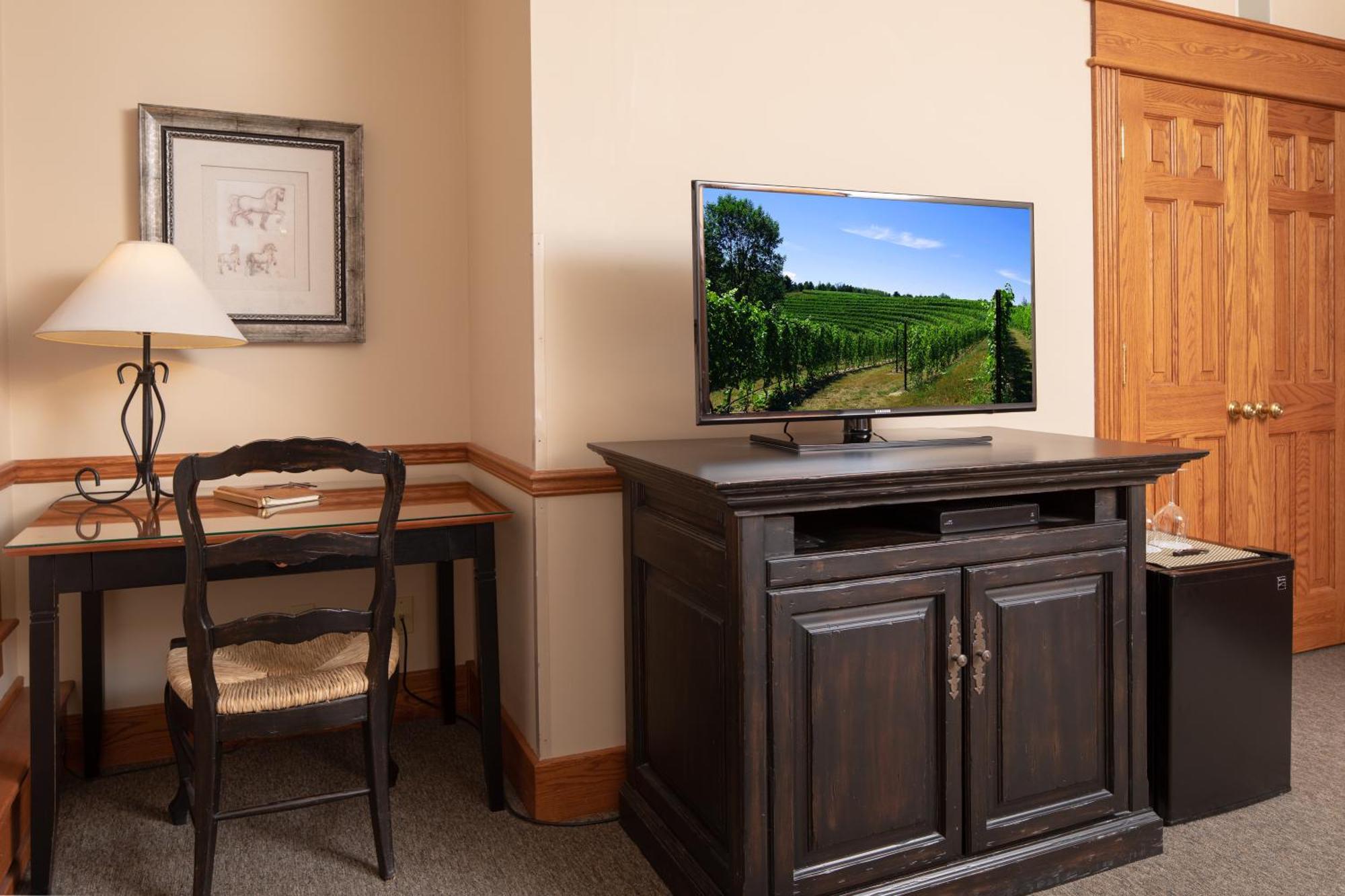 Inn At Black Star Farms Suttons Bay Экстерьер фото